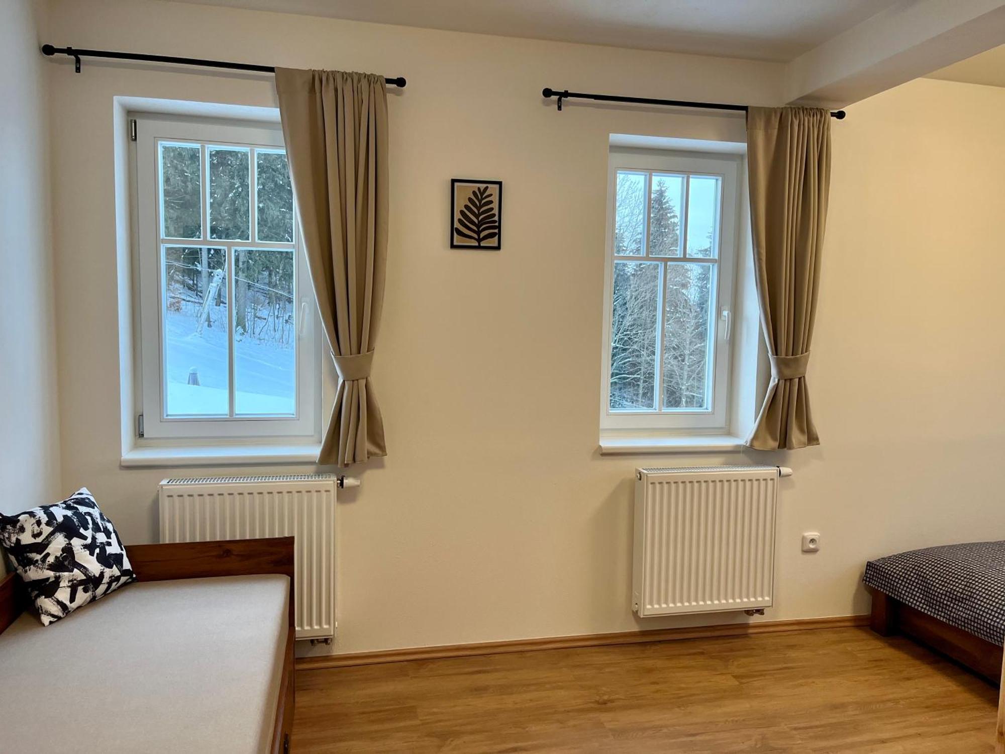 Chata Hubertka Krkonose Vítkovice Zimmer foto