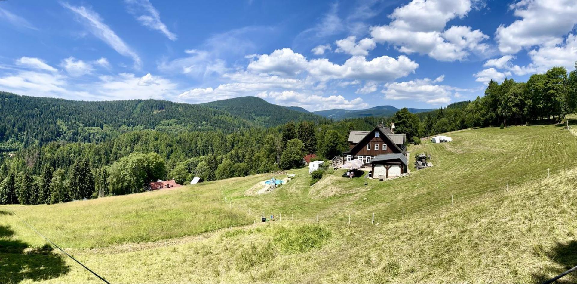Chata Hubertka Krkonose Vítkovice Exterior foto